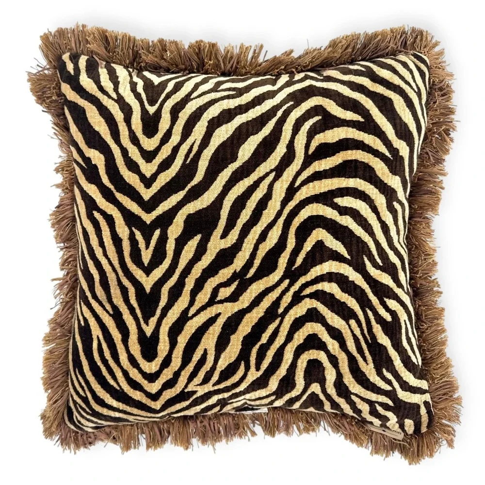 Unbranded reversible safari